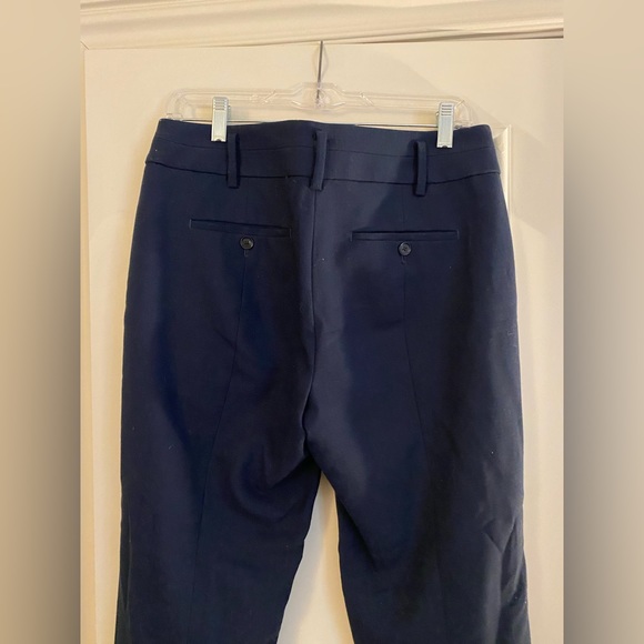 Size 6 navy Marissa style Ann Taylor work pants - Picture 3 of 5